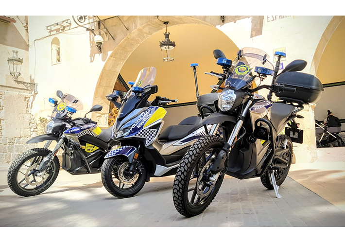 foto noticia Crece más del 90% la demanda de motos Cooltra por parte de los cuerpos policiales españoles en 2021.